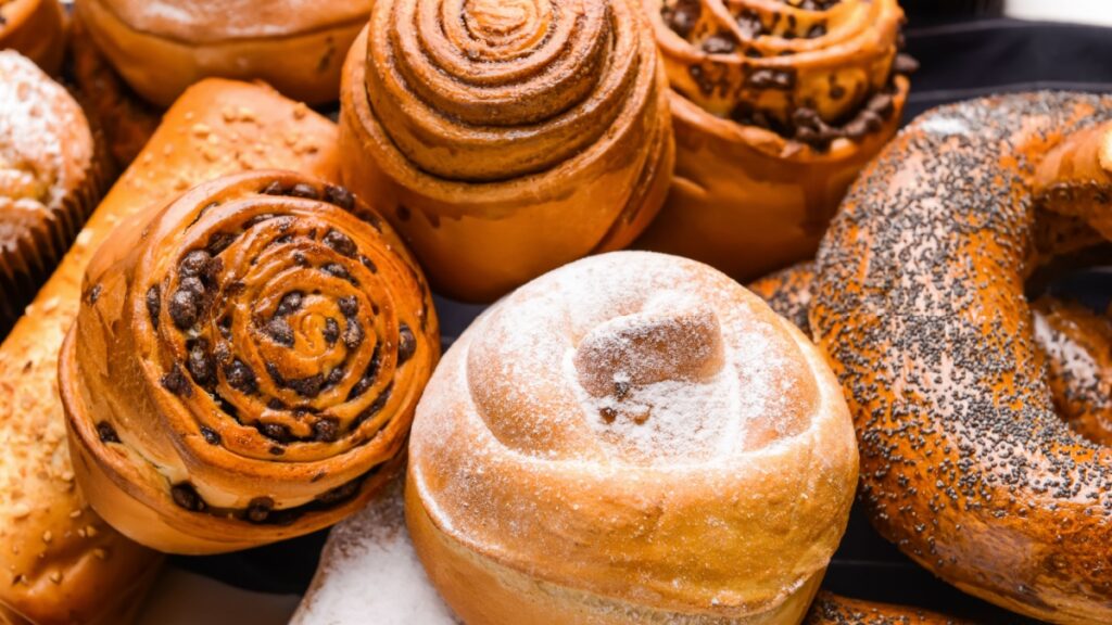 4 Foods Linked to Memory Loss