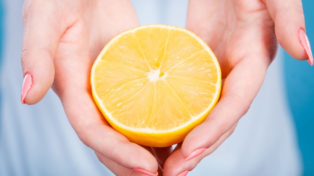 Why Does My Stomach Hurt After Eating? 13 Potential Reasons, According ...