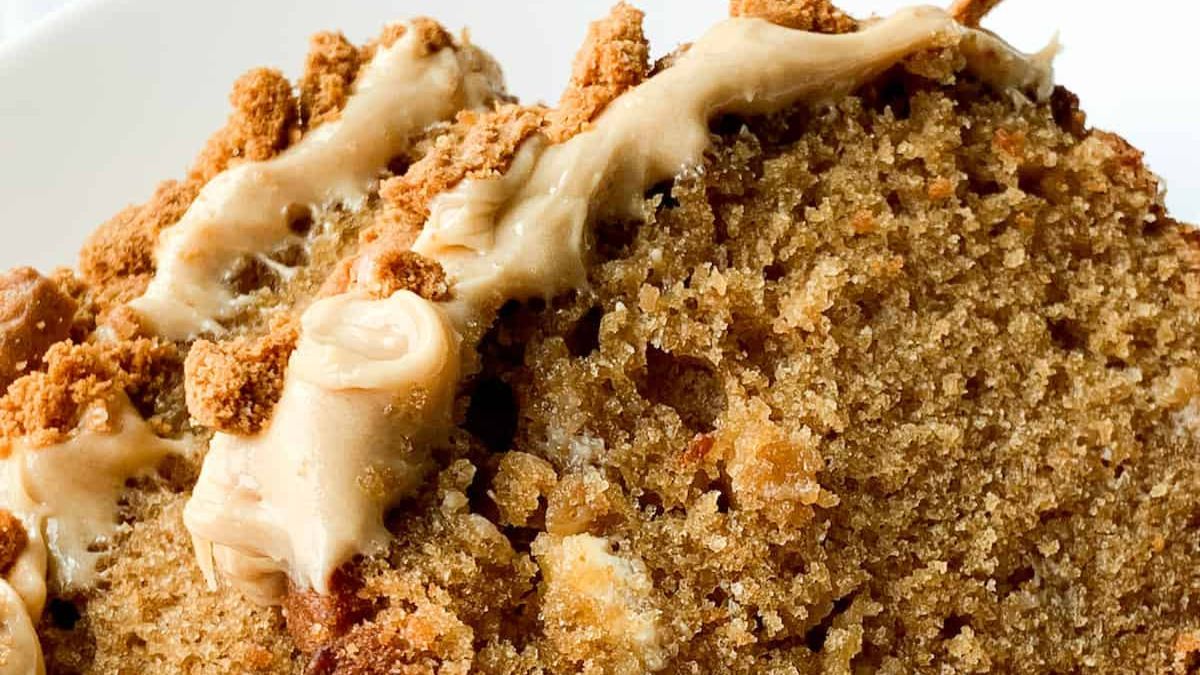 Biscoff Cake.