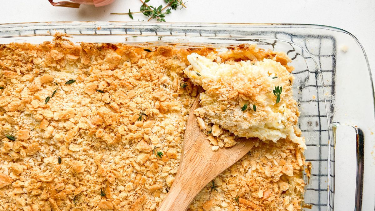 Easy Cheesy Hashbrown Casserole.
