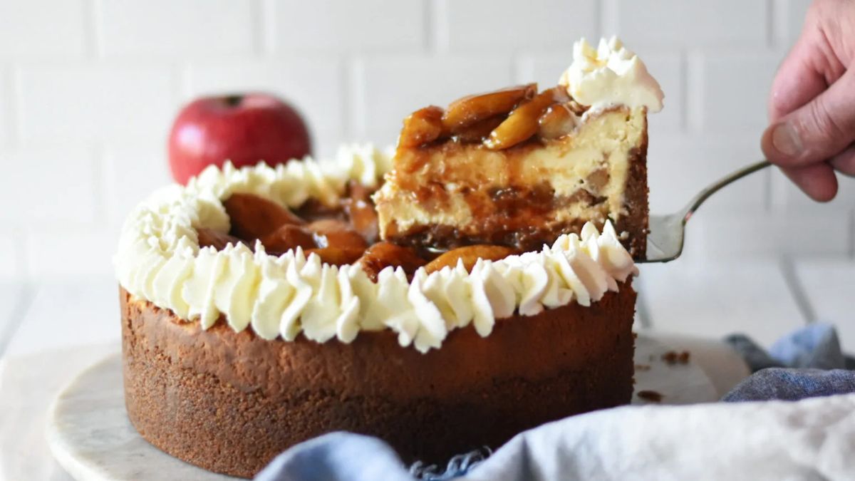 Graham Cracker Crust Recipe (Only 4 ingredients!).