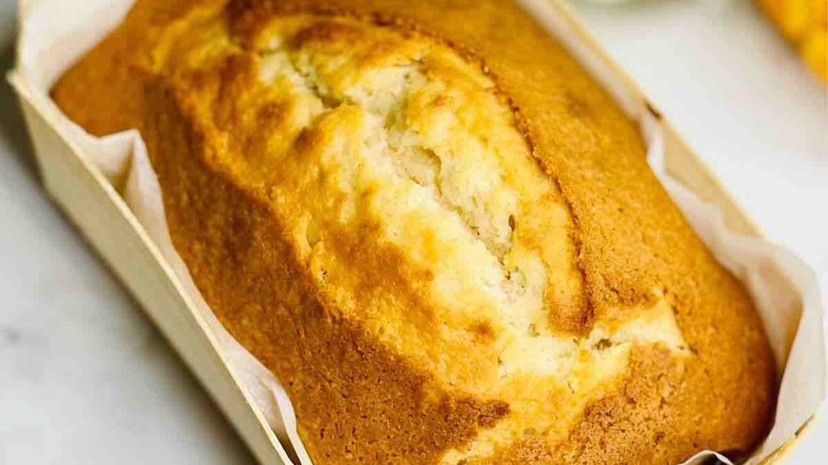 One egg lemon pound cake.