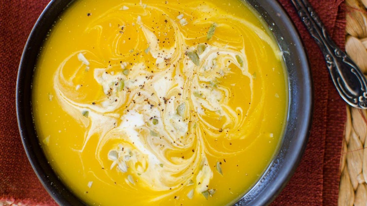 Quick 5 ingredient butternut squash soup.