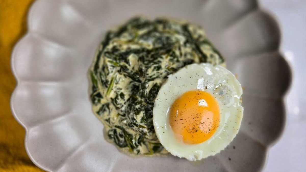 Romanian Spinach With Eggs Recipe – Spanac cu Ou.