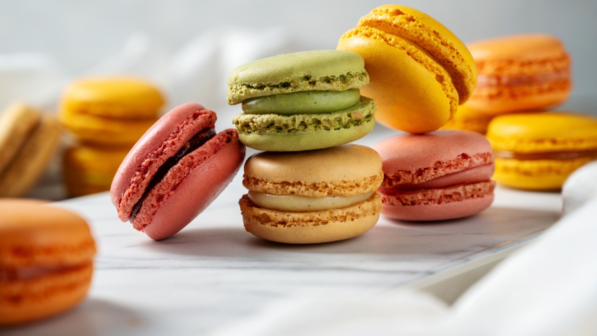 13 Beautiful Macaron Recipes That Make a Perfect Gift for Your Valentine