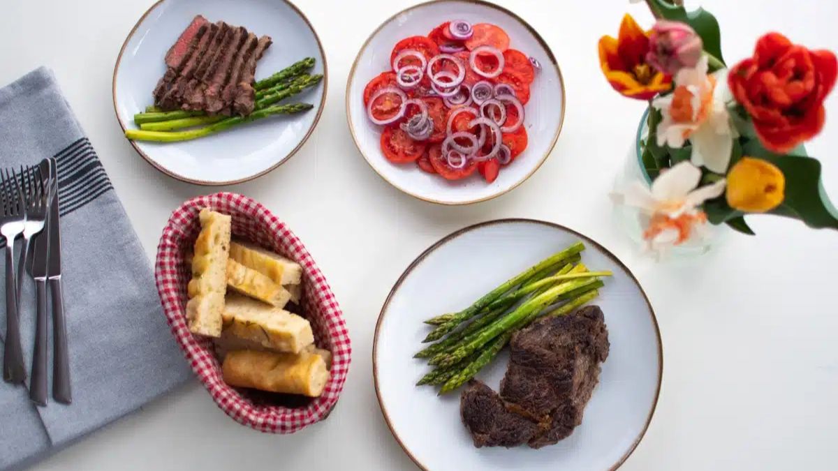 Beef Tenderloin with Asparagus.
