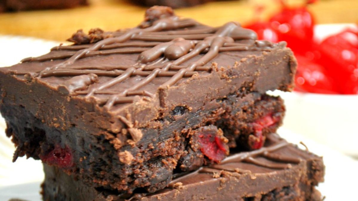 Black Forest Brownies- Rich, Gooey and Delicious!