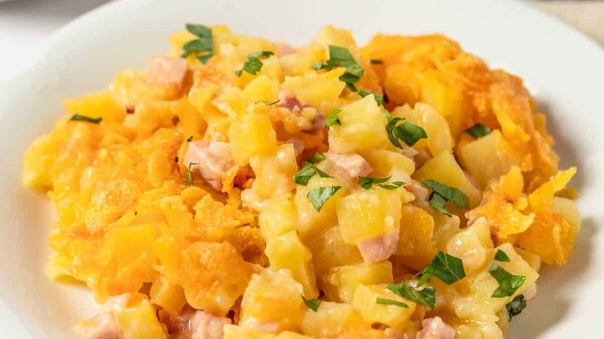 Breakfast Casserole With Potatoes And Ham.