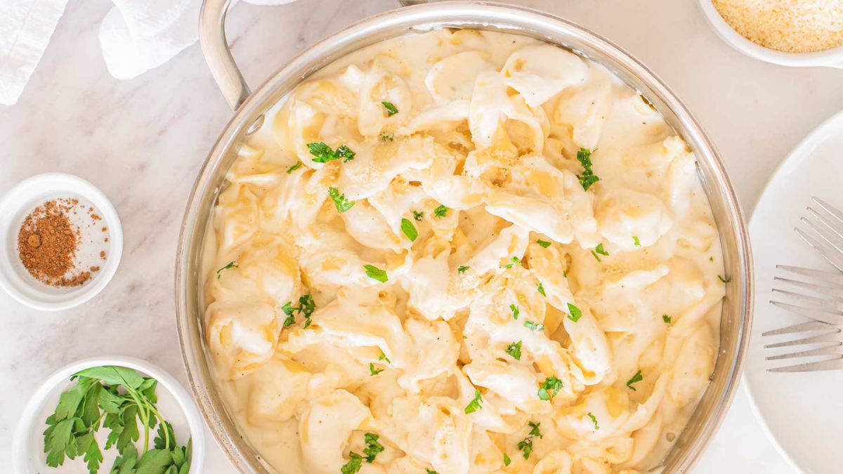 Cheese Tortellini Alfredo.