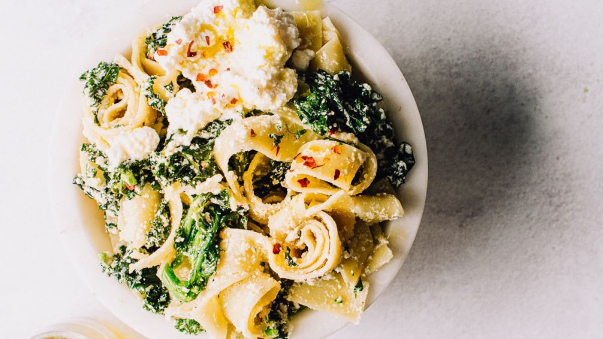 Creamy One-Pot Ricotta Pasta with Spinach & Kale.