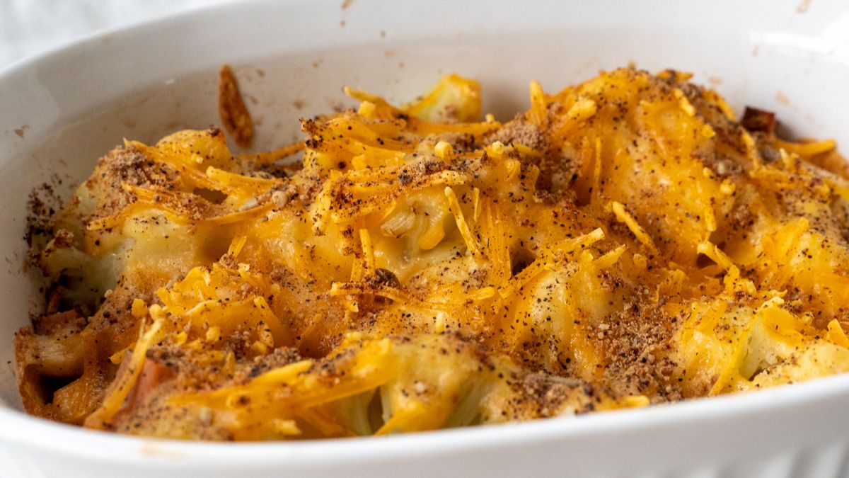 Creamy Vegan Cauliflower Cheese Bake.