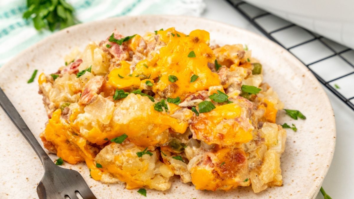 Easy Loaded Bacon Tater Tot Casserole with Sour Cream.