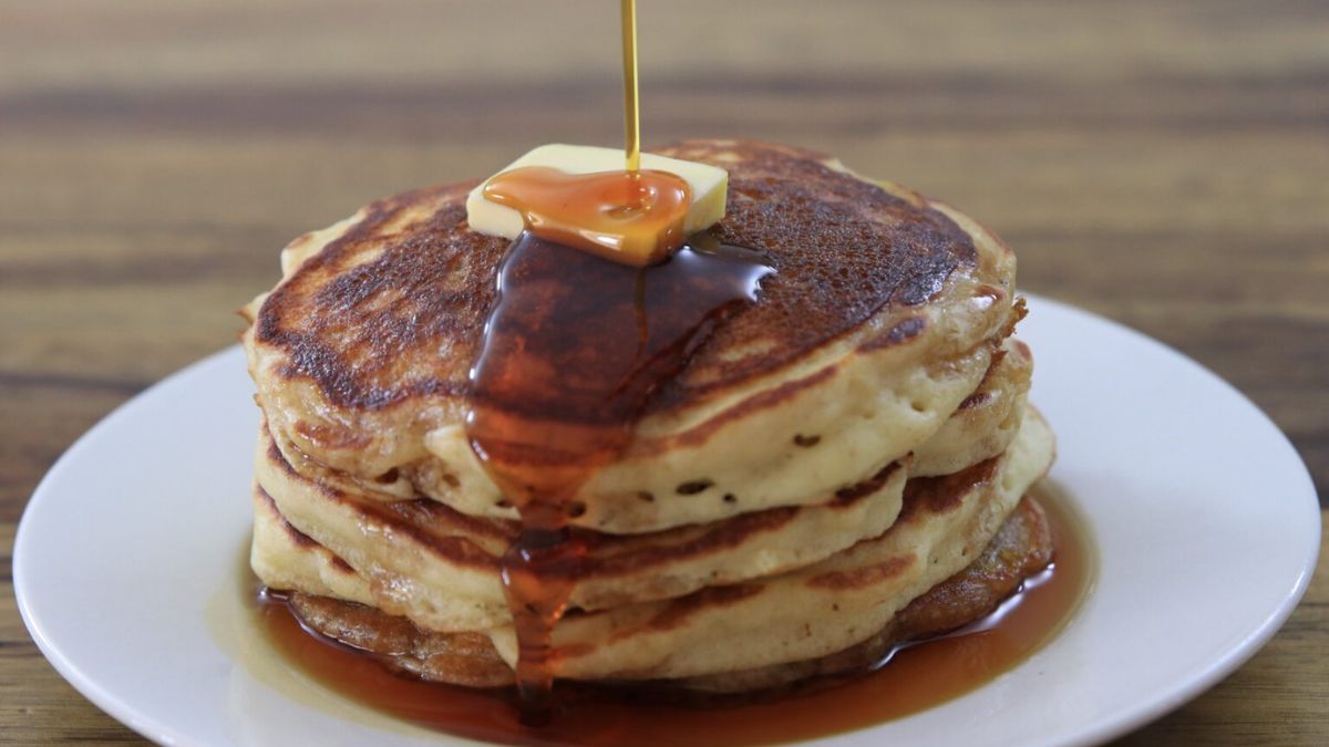 Easy Pancakes Without Milk Recipe.