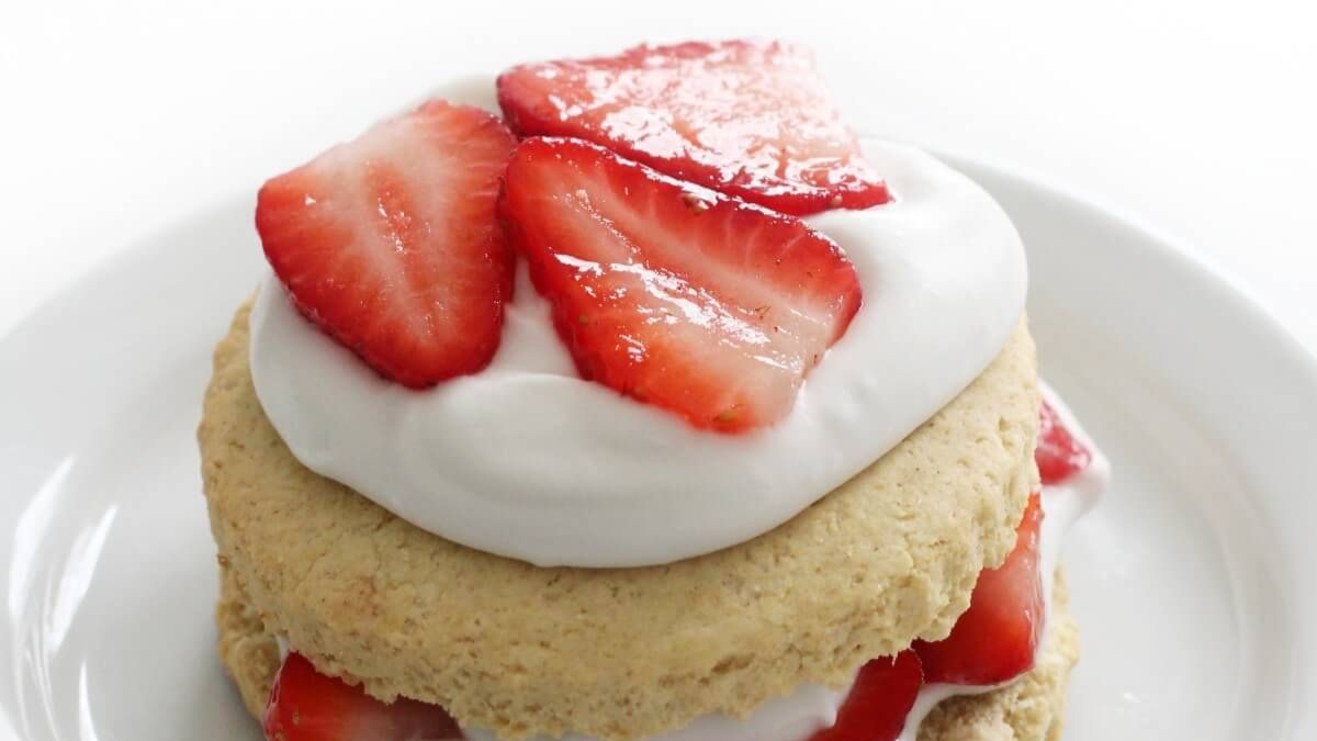Gluten-Free Strawberry Shortcake (Vegan, Allergy-Free).