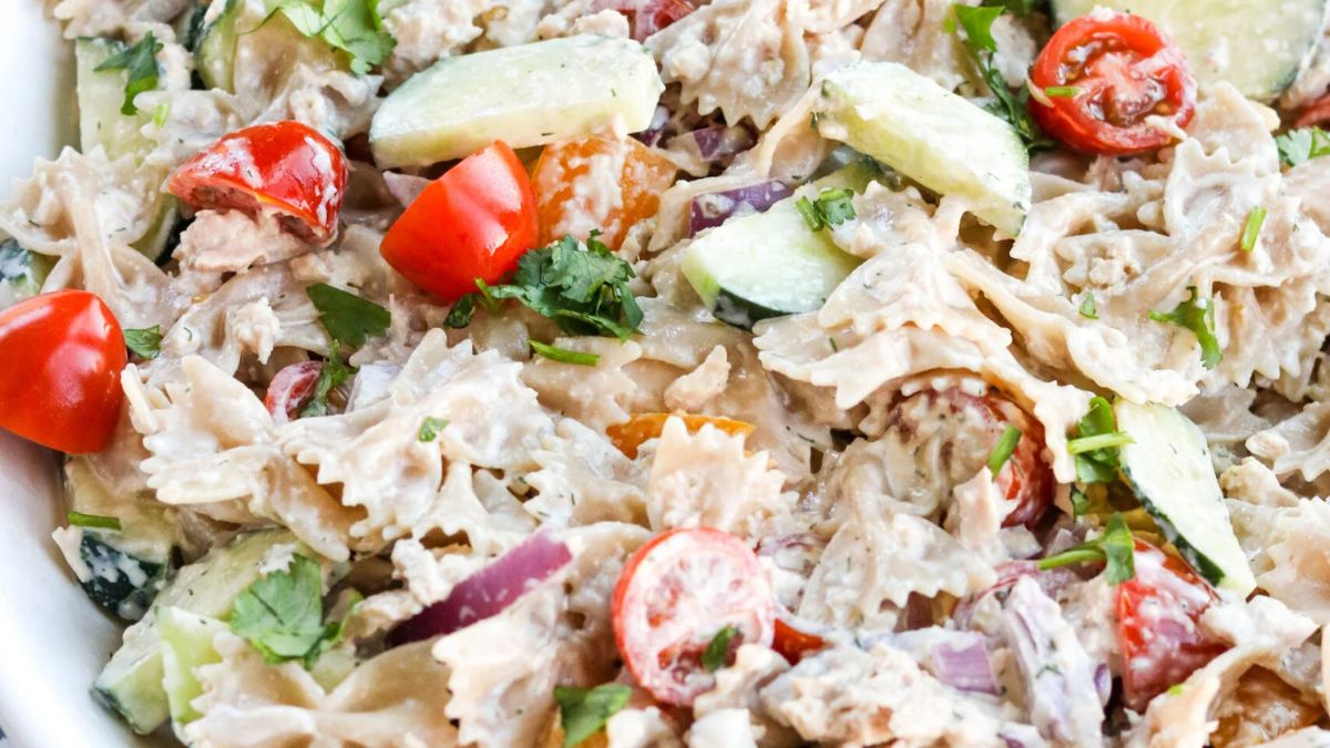 Healthy Tuna Pasta Salad.