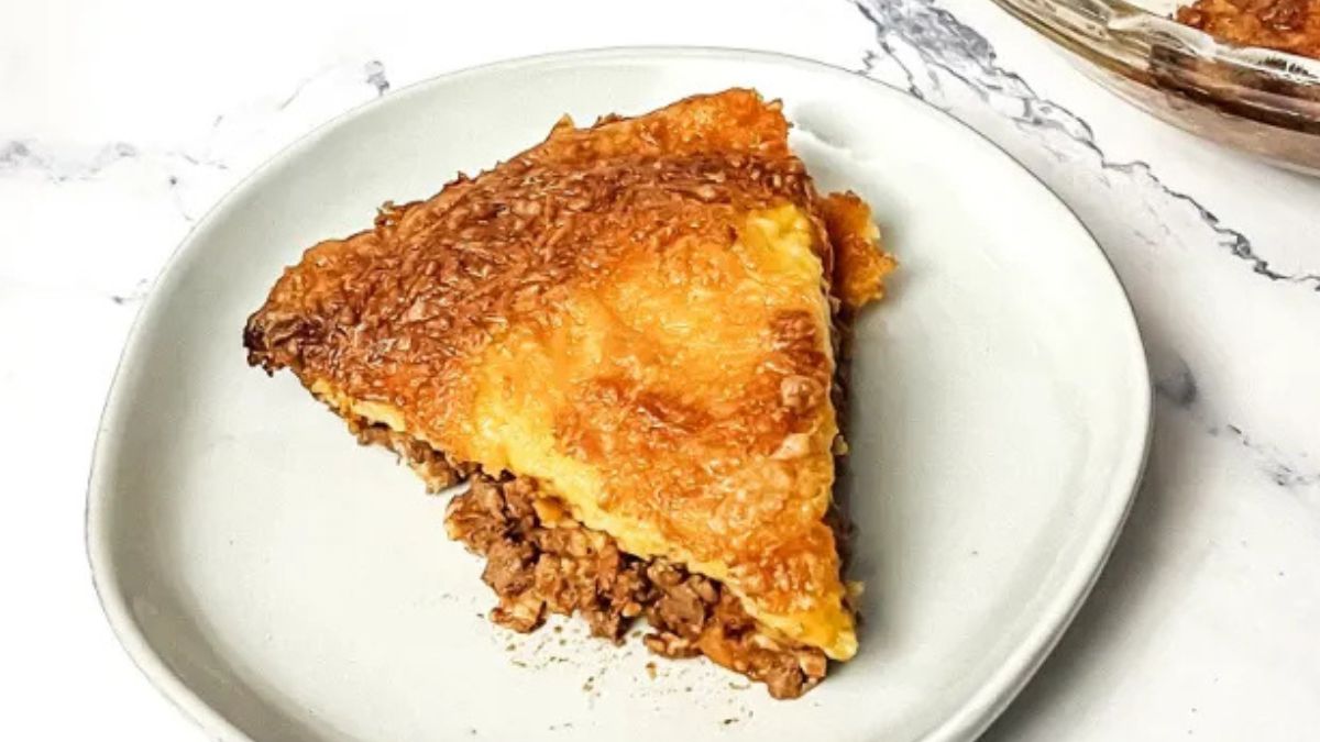 Impossibly Easy Cheeseburger Pie.