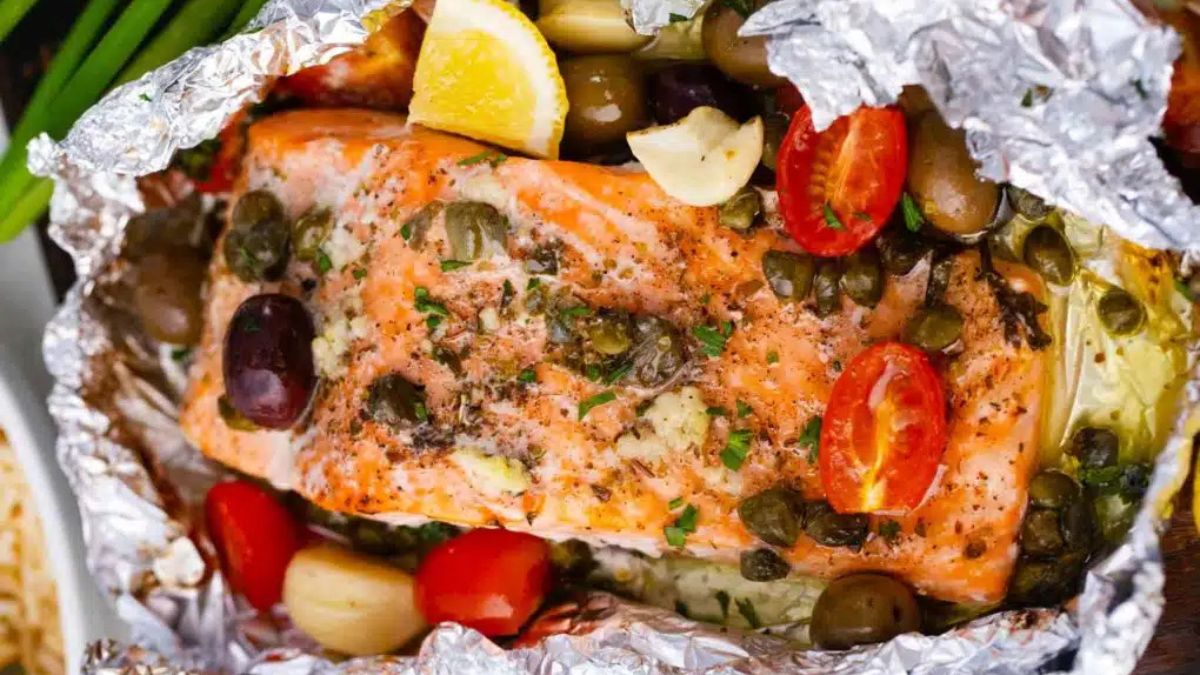 Mediterranean Salmon Foil Packets.
