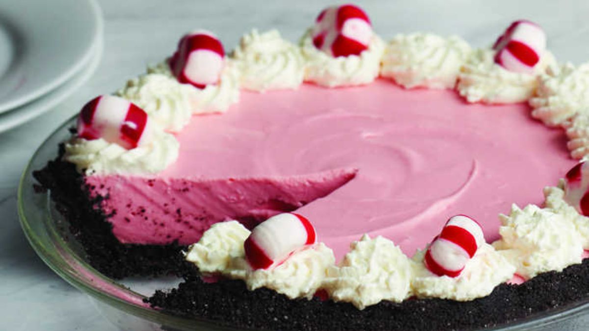 No Bake Peppermint Pie Recipe.