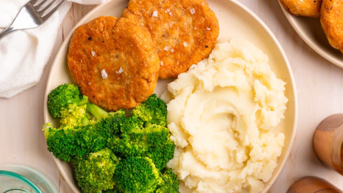 Old Fashioned Salmon Patties Recipe.
