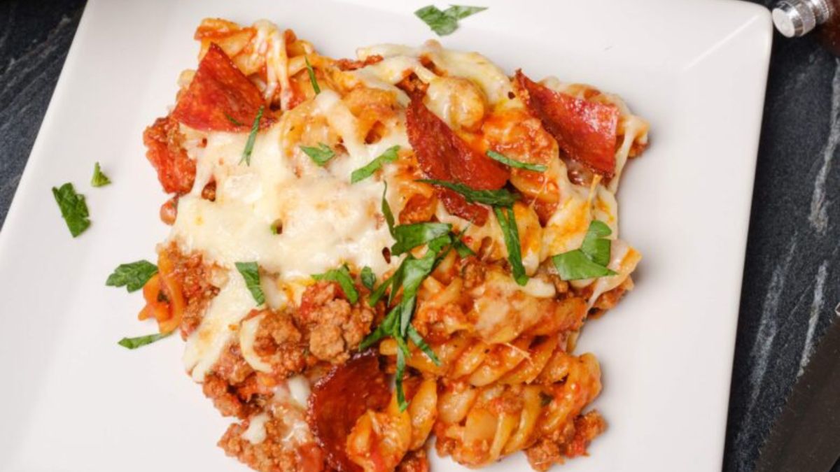 Pizza Pasta (One Pot).