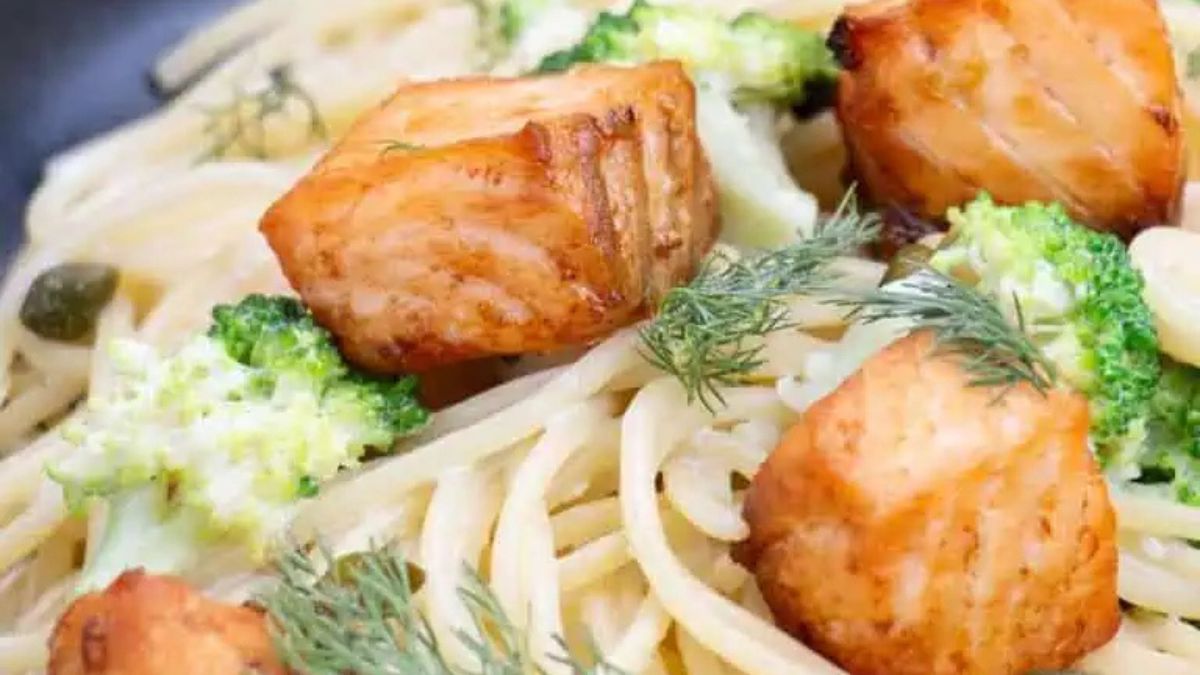 Salmon and Broccoli Pasta.