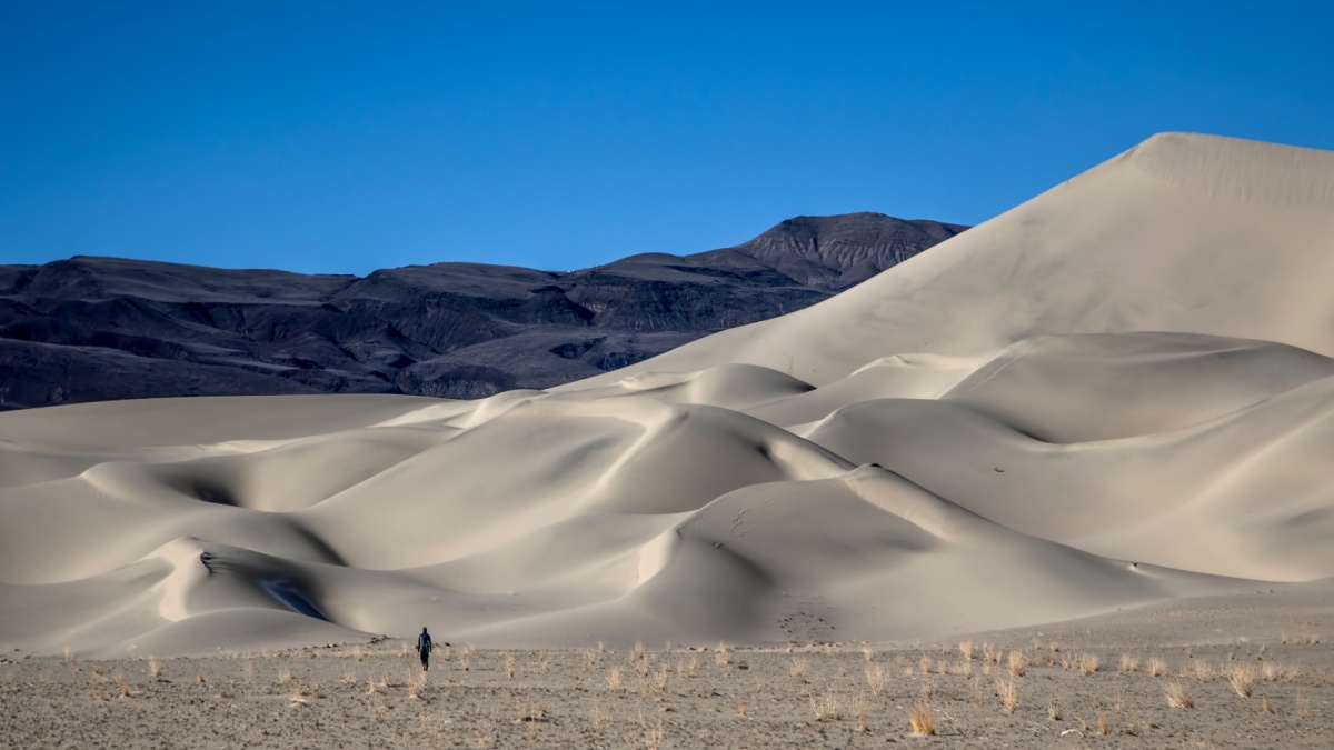 Eureka Dunes at Death Valley National Park are amongst the highest in North America.