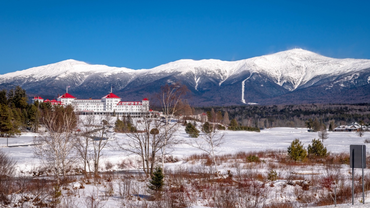 The snow covered Presidential mountain range in New Hampshire.