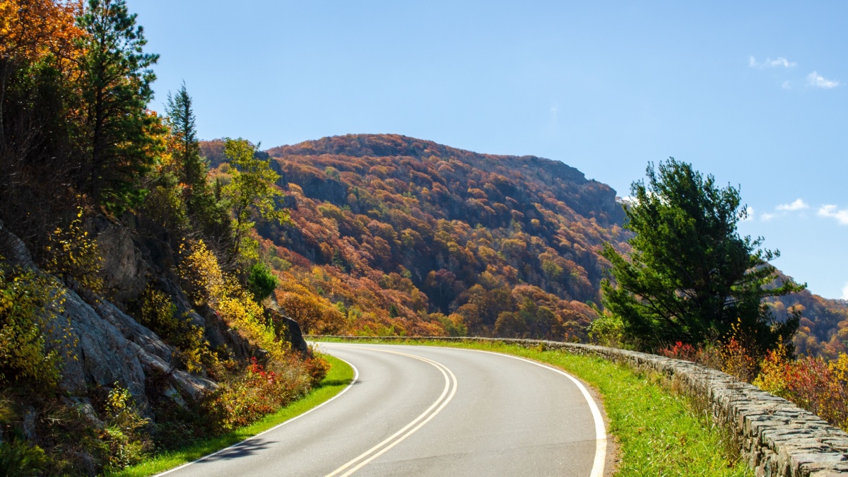 The Skyline Drive at Shenandoah National Park along the Blue Ridge Mountains in Virginia, USA.
