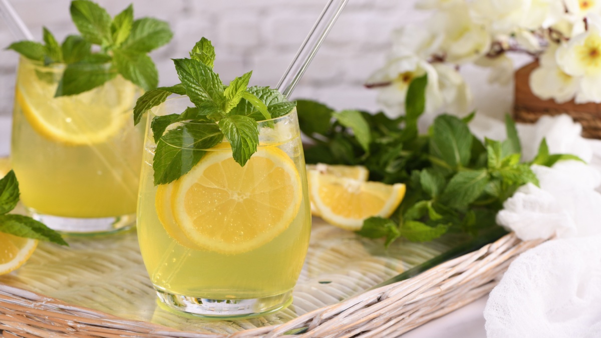 9 Limoncello Recipes That Are a Cheerful Burst of Spring