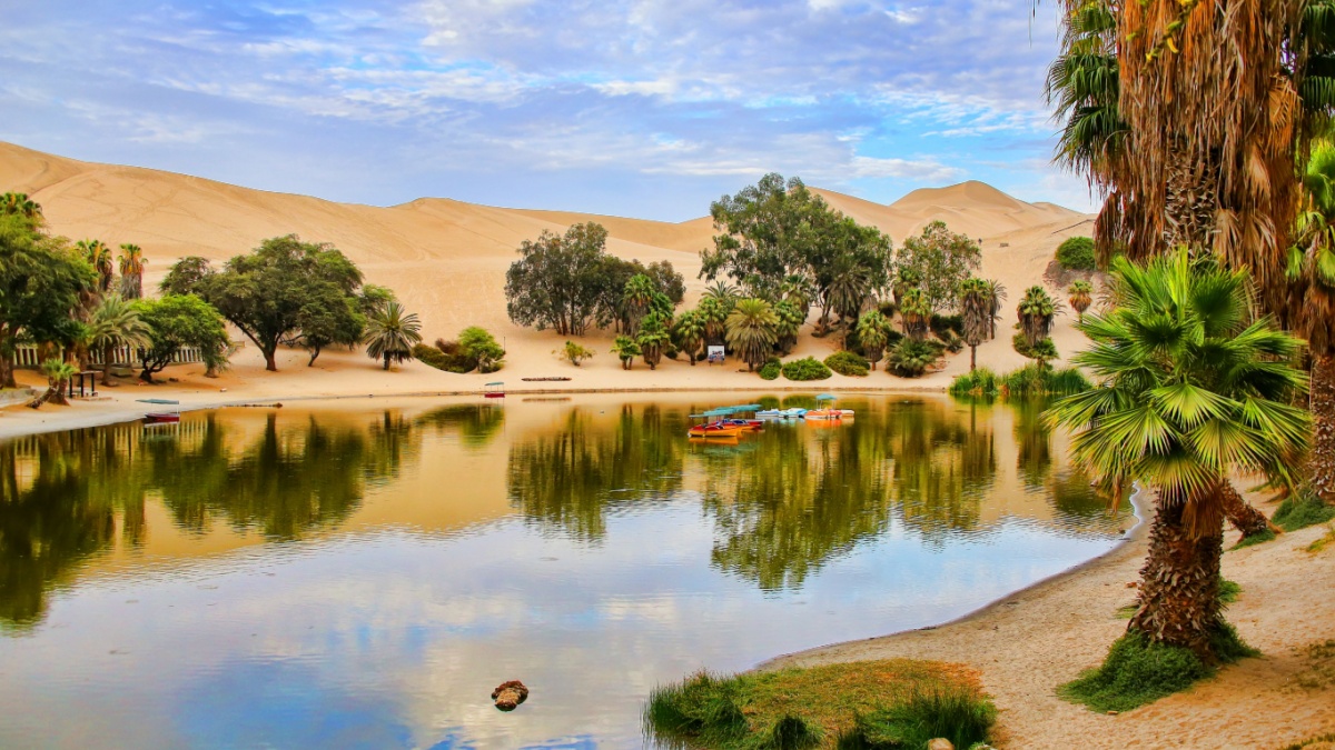 Oasis of Huacachina in the morning, Ica region, Peru.
