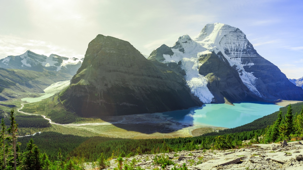 Mount Robson Berg Lake.