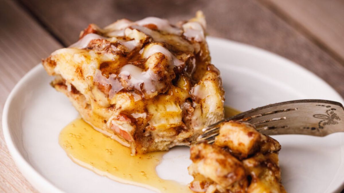 Simple Cinnamon Roll French Toast Recipe.