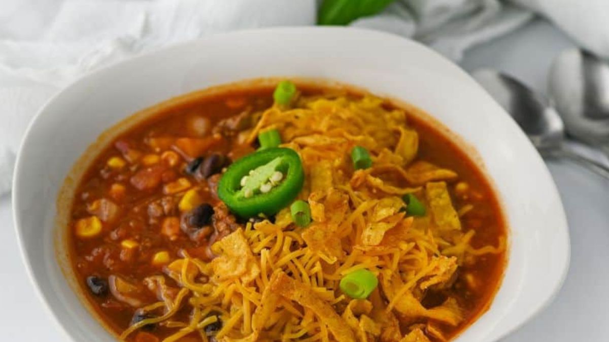Slow Cooker Taco Soup Recipe.