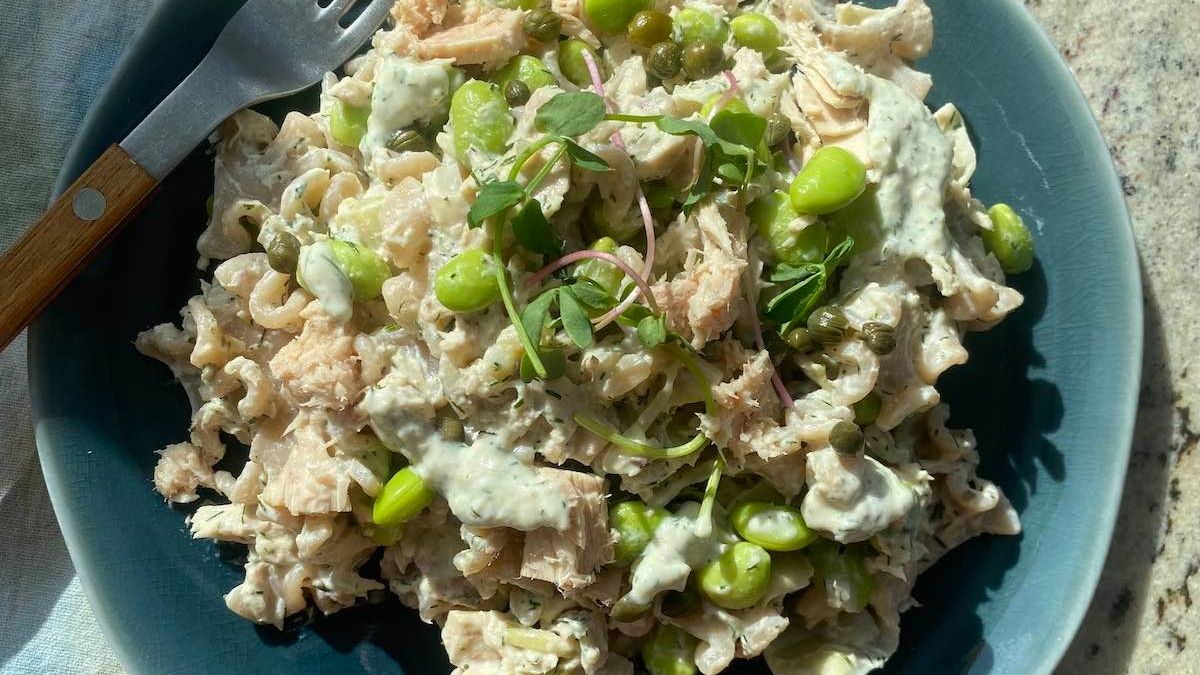 Tuna with Zesty Artichoke and Goat Cheese Pasta Sauce (Hot or Chilled).