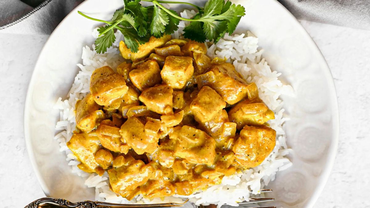 Yellow Chicken Curry.