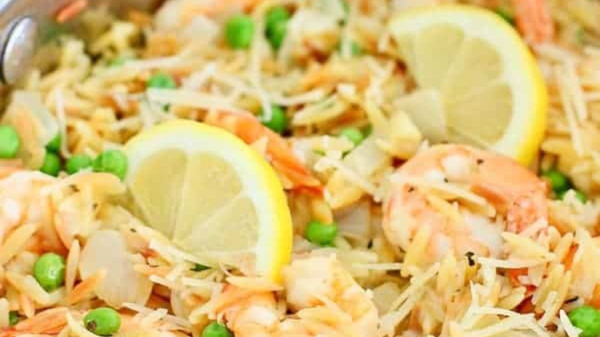 20 Minute One Pan Shrimp and Orzo Dinner.