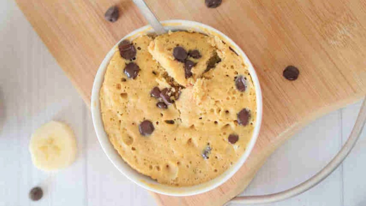 3 Ingredient Protein Mug Cake (Dairy-Free).