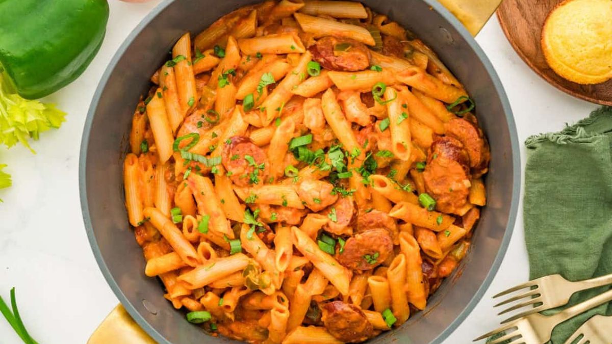 Cajun Pastalaya Recipe (Jambalaya with Pasta).