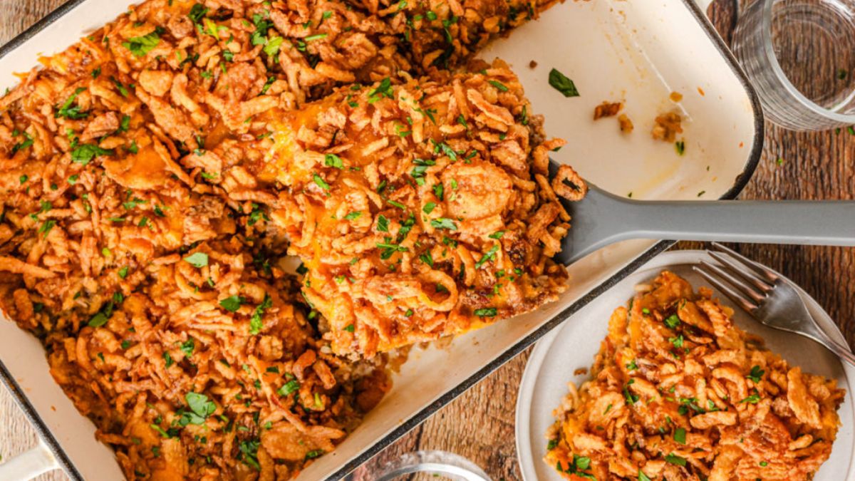 Cheesy Ground Beef and Rice Casserole.