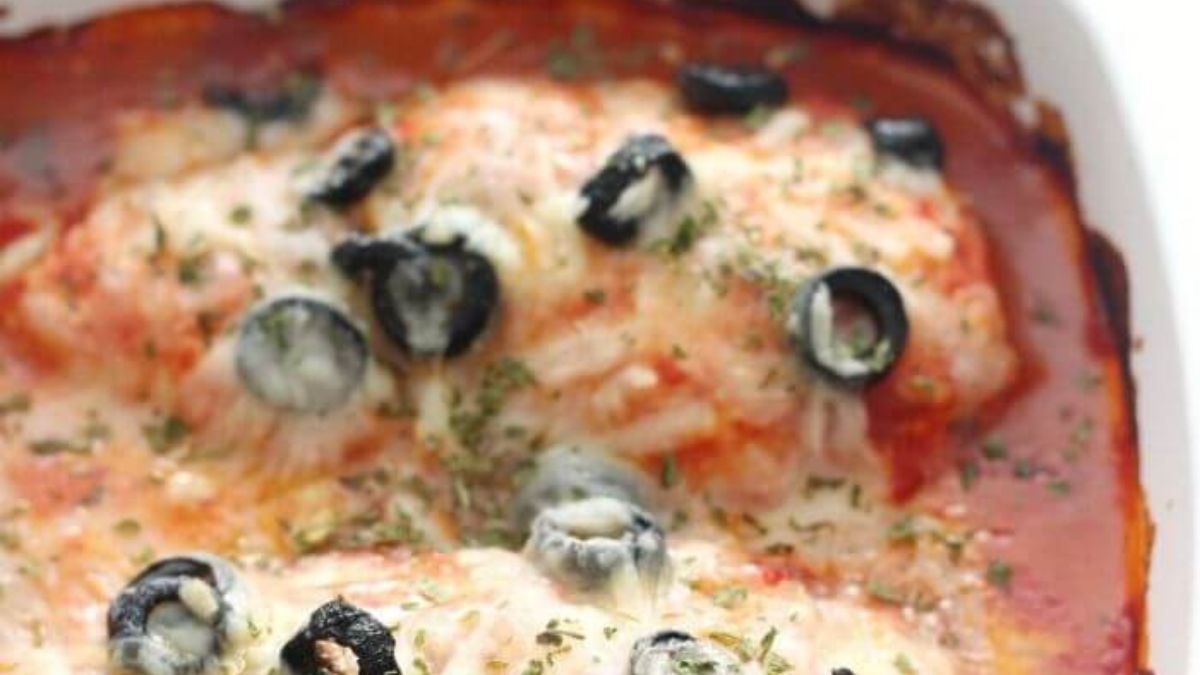 Dairy-Free Pizza Chicken Bake (Gluten-Free, Allergy-Free, Keto).