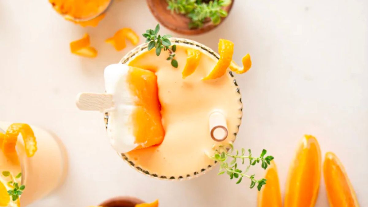 Frozen Orange Creamsicle Vodka Cocktail.