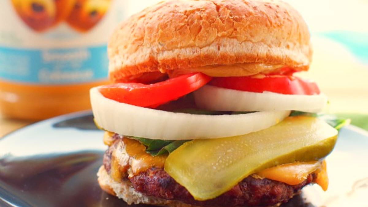 Guber Burger (Peanut Butter Burger).
