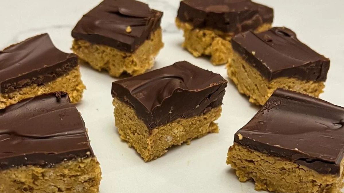 Homemade Reese’s Peanut Butter Bars.