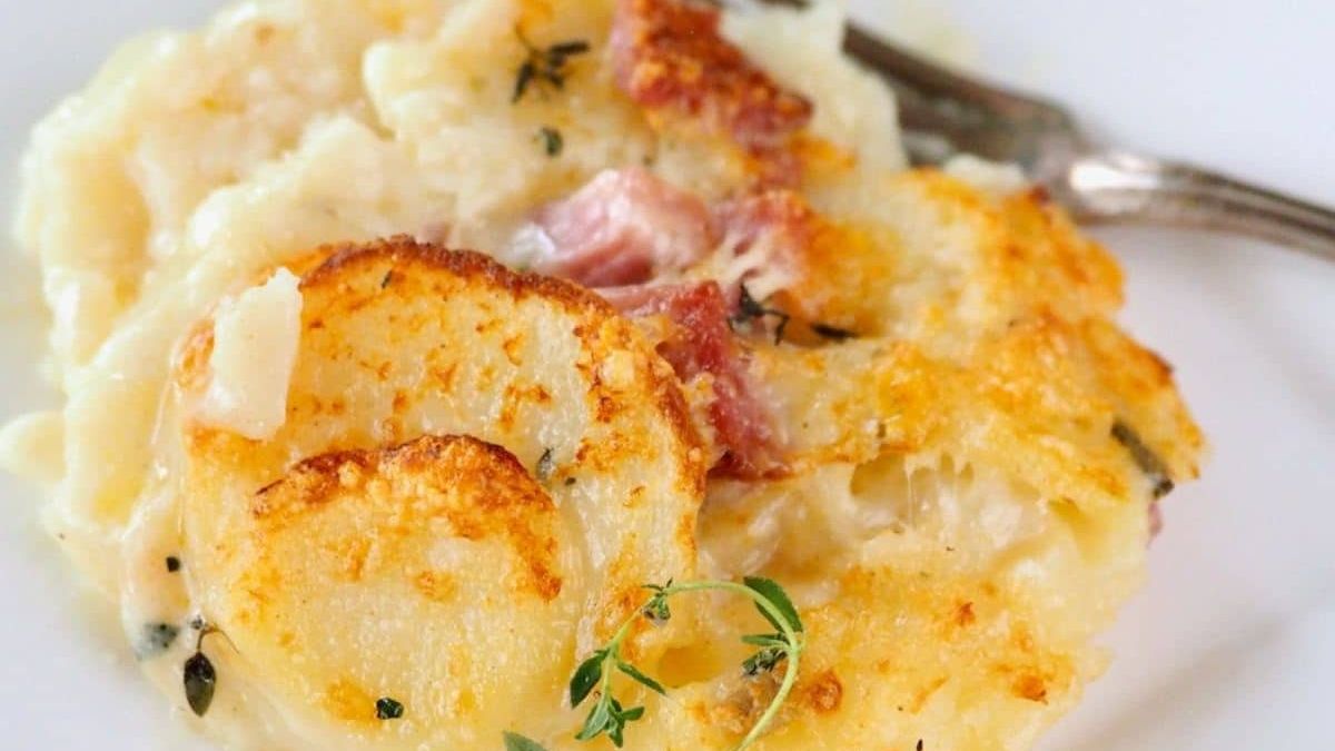 Instant Pot Scalloped Potatoes and Ham.