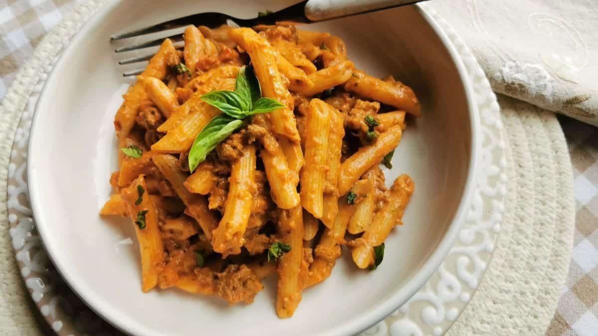 Italian Creamy Beef Ragu Recipe.