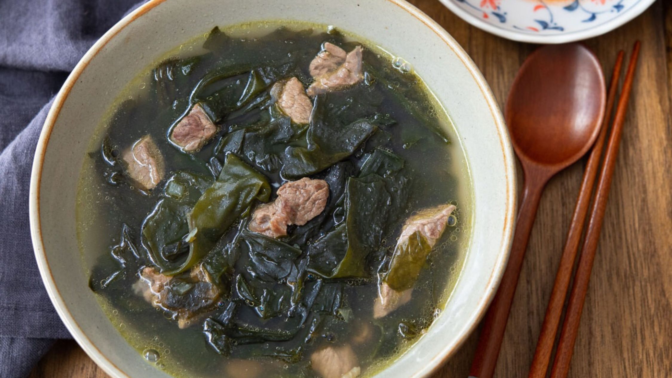 Korean Seaweed Soup (Miyeokguk).