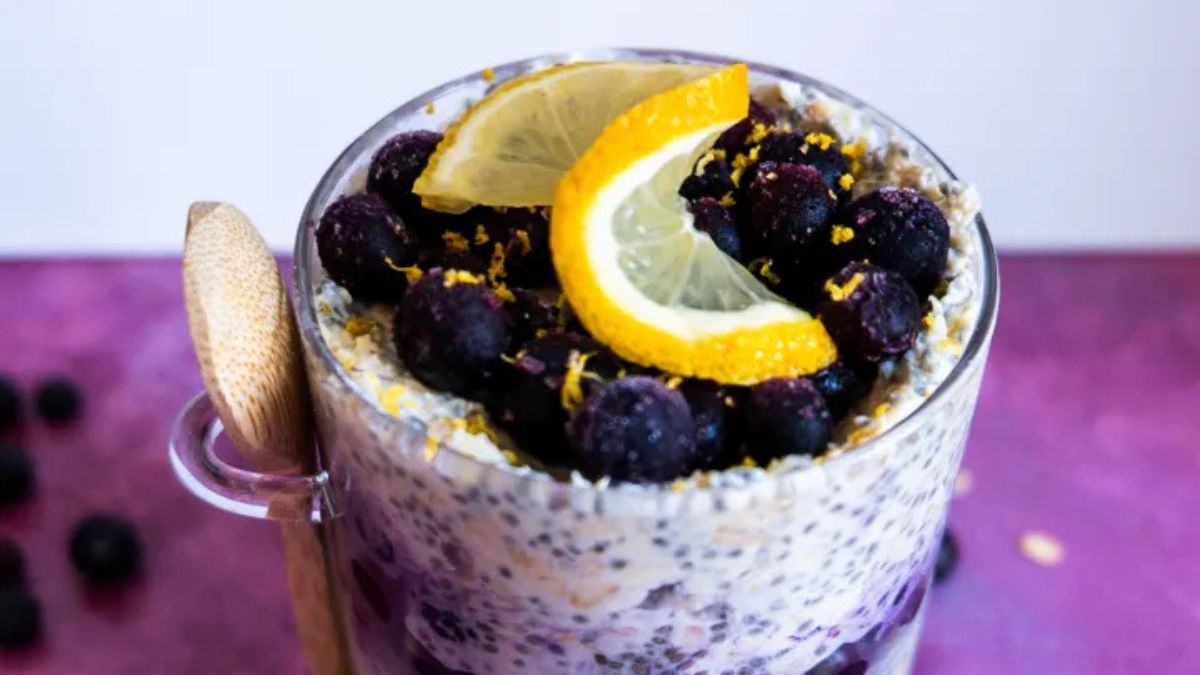 Lemon Blueberry Overnight Oats.