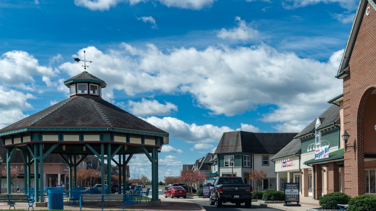 Gettysburg, Pennsylvania - April 13, 2024: The Outlets at Gettysburg, a small outlet shopping mall.