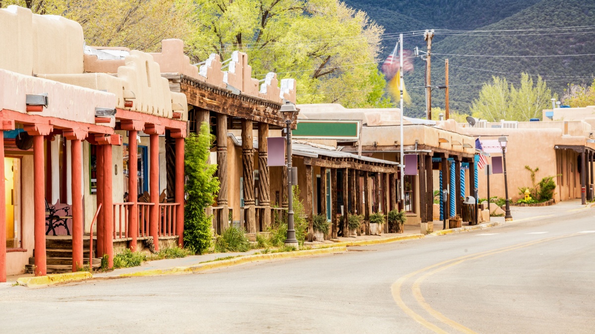 Buildings in Taos, which is the last stop before entering Taos Pueblo, New Mexico.