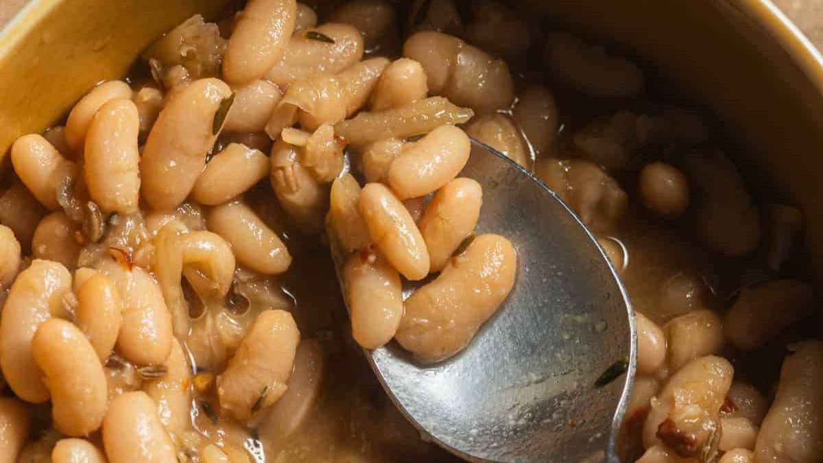 Slow-Cooked Italian White Beans.